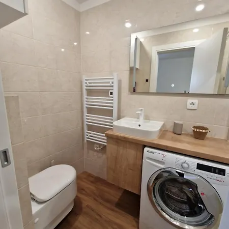 Apartment Pirana *