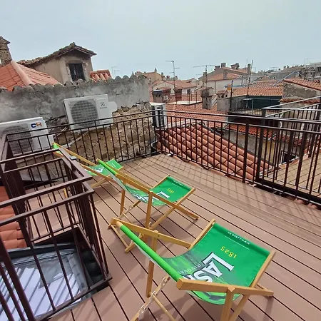 Apartment Pirana *