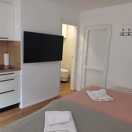 Appartement Pirana *