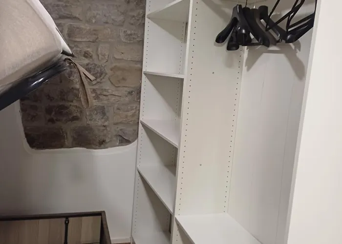 Pirana アパート ピラン