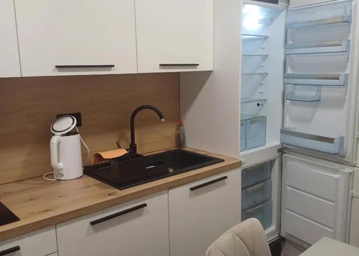 Pirana アパート ピラン